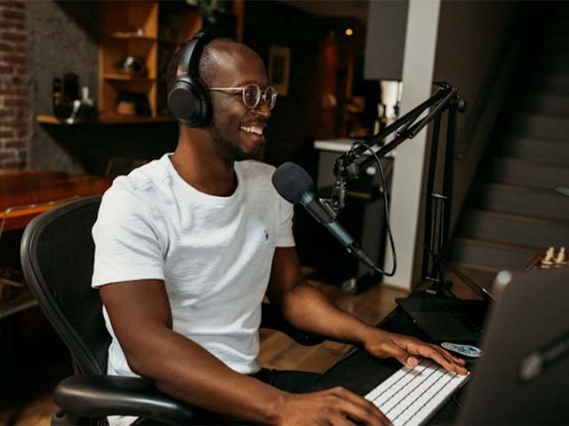 Script Podcaster 1